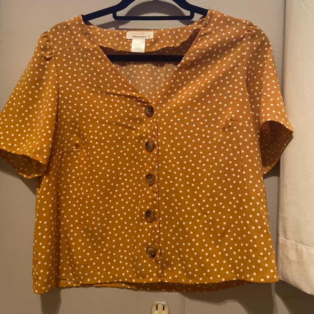Mustard yellow polkadot top